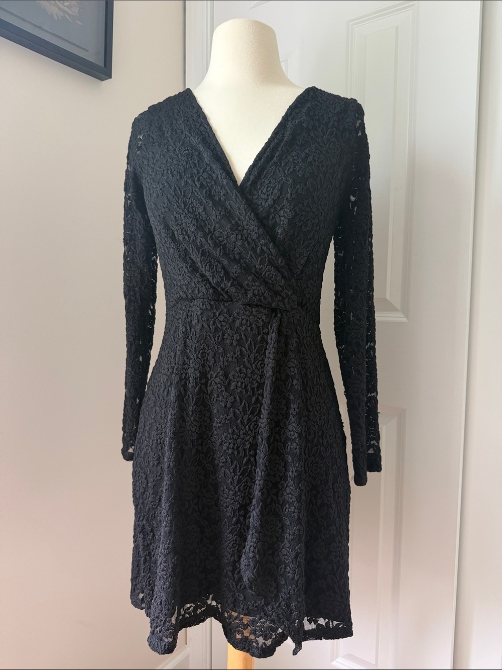 Abercrombie & Fitch Black Lace Faux Wrap-Front Long Sleeve Dress
